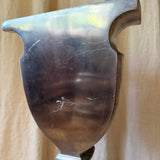 The Beaux Urn, Petite