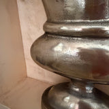 The Beaux Urn, Grande