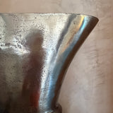 The Beaux Urn, Grande