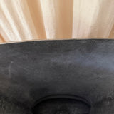 The Beaux Urn, Grande